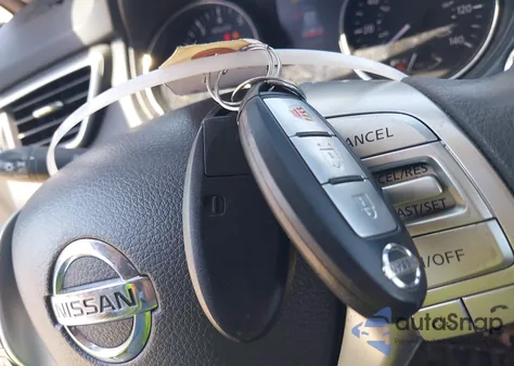 2015 Nissan Rogue Sv из США, поврежденный, VIN KNMAT2MVXFP533891